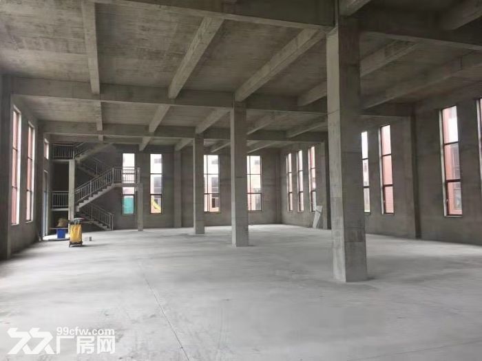 【东丽1200平米的厂房】层高8米-图2
